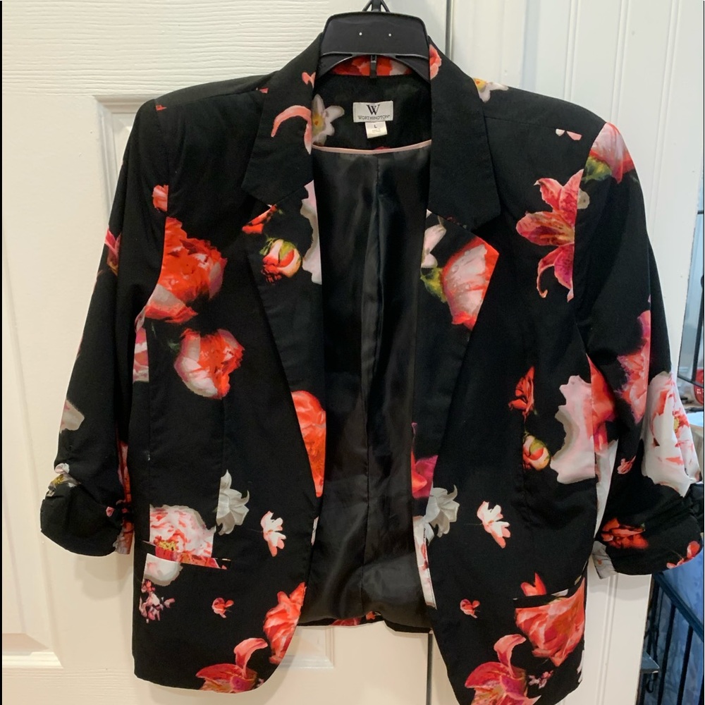 Worthington Black Floral blazer